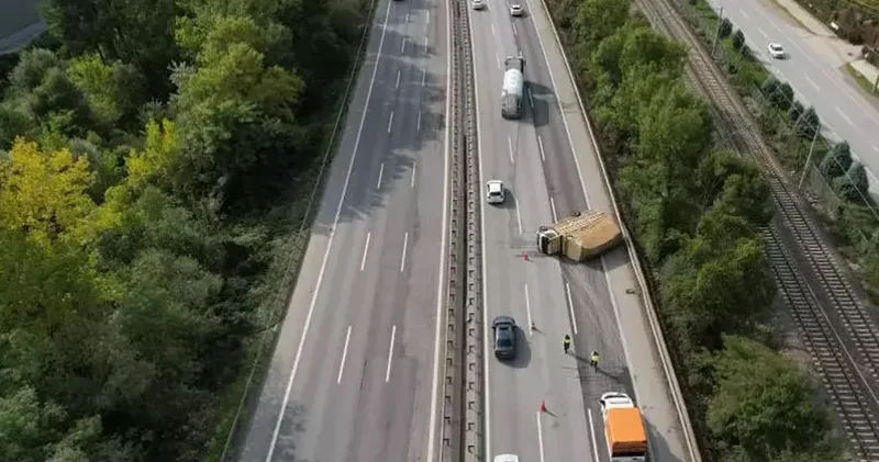 Anadolu Otoyolu nda feci kaza! Trafik yoğunluğu oluştu