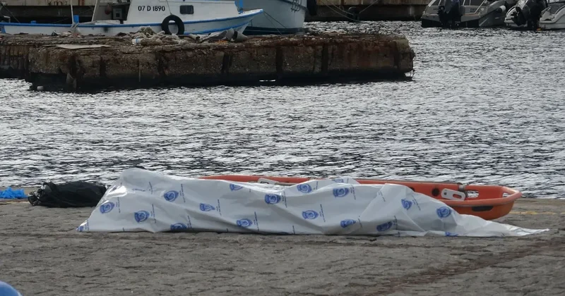Yağmur sonrası korkunç manzara! Denizde ceset bulundu