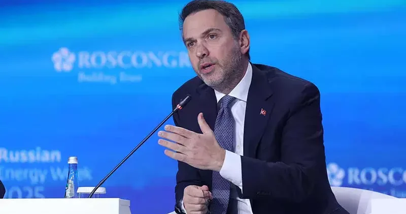 Enerji ve Tabii Kaynaklar Bakanı Bayraktar, Rusya’da