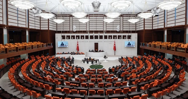 AKP ve MHP de eller yine ret için kalktı Sözcü Gazetesi