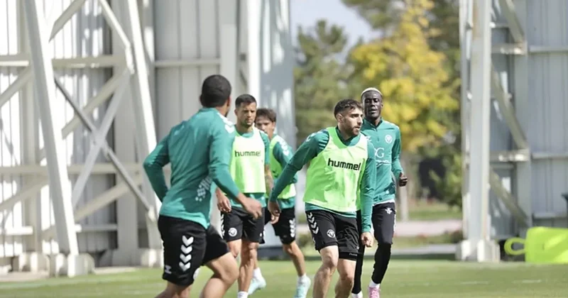 Konyaspor da Kocaelispor mesaisi sürdü