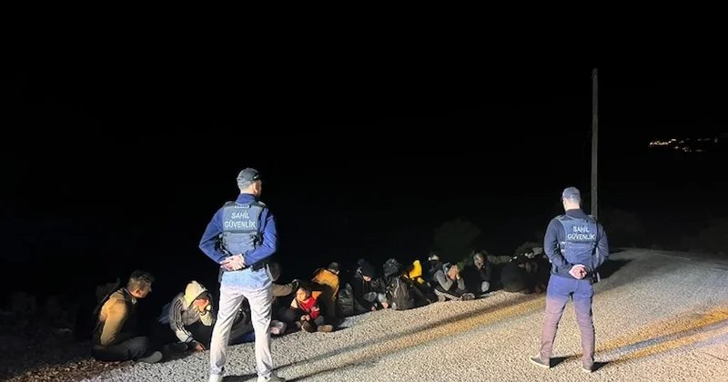 Fethiye açıklarında 40 düzensiz göçmen yakalandı, 2 kaçakçı gözaltına alındı Sözcü Gazetesi