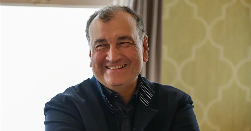 Türkiye nin en zengin insanı açıkladı: Anamın evinde oturuyorum Sözcü Gazetesi