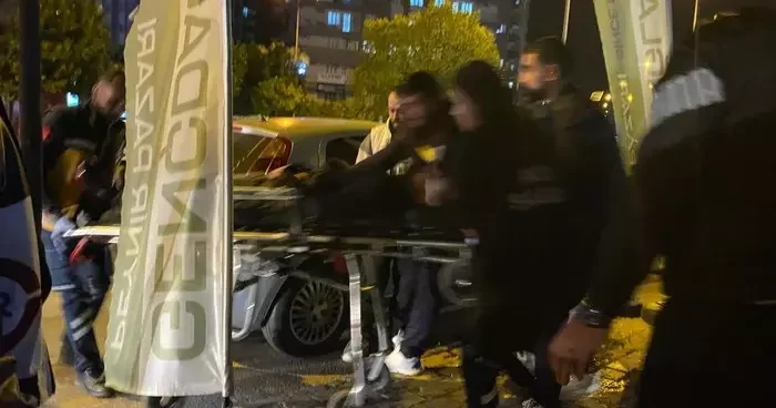 Kahvehanedeki tartışma dışarı taştı: 1 yaralı