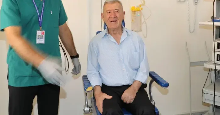Ankara da inanılmaz olay: Havuza girdi, duyma yetisini kaybedip yüz felci geçirdi!