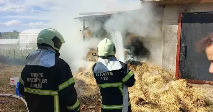 Bucak’ta ot balyaları yandı