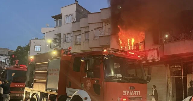 Gaziantep te ev yangınında yaralanan 14 yaşındaki çocuk kurtarılamadı 14 yaşındaki Emine 9 günlük yaşam savaşını kaybetti Gaziantep Haberleri Habertürk Yerel Haberler