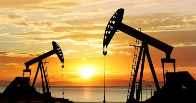 Brent petrolün varili 104,47 dolardan işlem görüyor