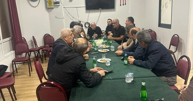 Yunusemre Platformu dernek ziyaretlerine devam ediyor. Eskişehir Haber Habertürk Yerel Haberler