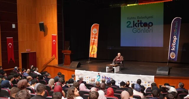 İhsan Süreyya Sırma, Kâhta 2. Kitap Günleri nde okurlarıyla buluştu Adıyaman Son Dakika Haberleri Habertürk Yerel Haberler