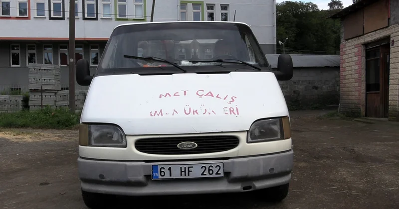 Trabzon dan hiç çıkmayan kamyonete İstanbul otoyolundan ceza! Emekli polis sahte plaka endişesiyle başvuracak