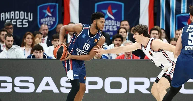 Anadolu Efes, Zalgiris Kaunas a konuk olacak