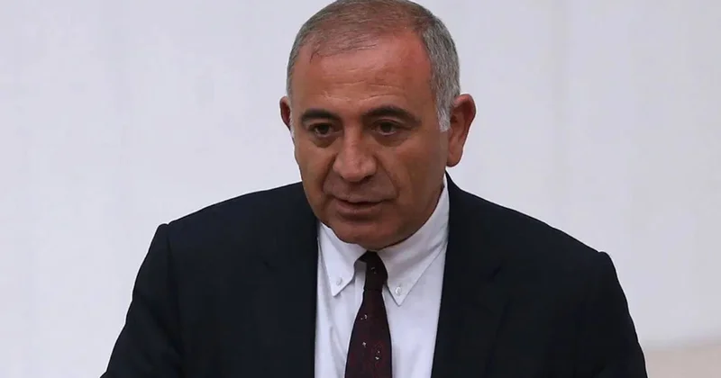 Mahkemenin verdiği süre dolunca CHP yönetimi Gürsel Tekin i görevden aldı Sözcü Gazetesi