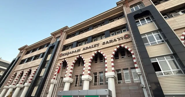 Kuşadası nda Mühür operasyonu: 2 tutuklu Aralarında gazetecilerin de bulunduğu 6 kişiden 2 si tutuklandı Aydın Haberleri Habertürk Yerel Haberler