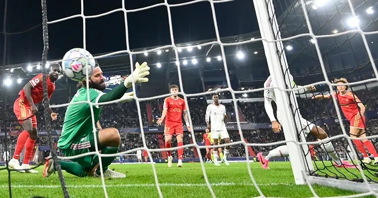 UEFA Şampiyonlar Ligi nde en gollü hafta rekoru
