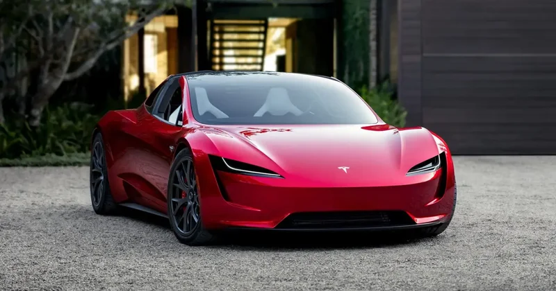 Araba tutkunları buraya: Tesla Roadster geliyor! 15 Ekim de damga vuracak