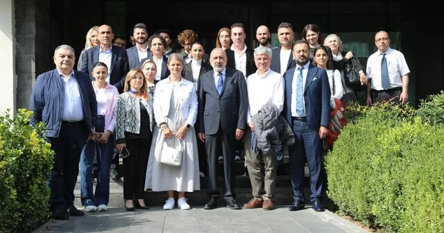 Ermenistan heyetinden DTSO ya ziyaret: Dostluk ve ticaret için her türlü işbirliğine hazırız Diyarbakır Son Dakika Haberleri Habertürk Yerel Haberler