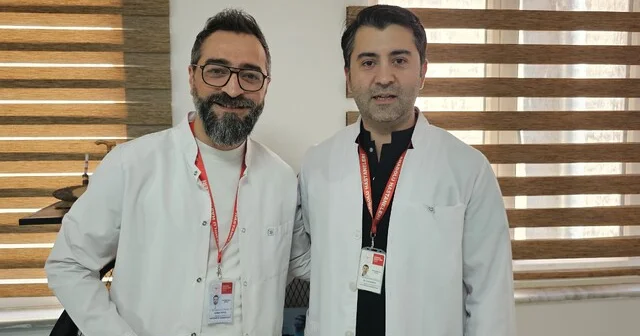 Ceviz ağacından düşüp iki bileğini kırdı: İki doktorun eş zamanlı ameliyatıyla sağlığına kavuştu Zonguldak Haber Habertürk Yerel Haberler