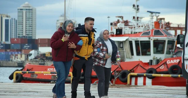 İzmir de gerçeği aratmayan dev sağlık ve afet tatbikatı Alsancak Limanı nda kimyasal sızıntı ve patlama tatbikatı yapıldı İzmir Haber Habertürk Yerel Haberler