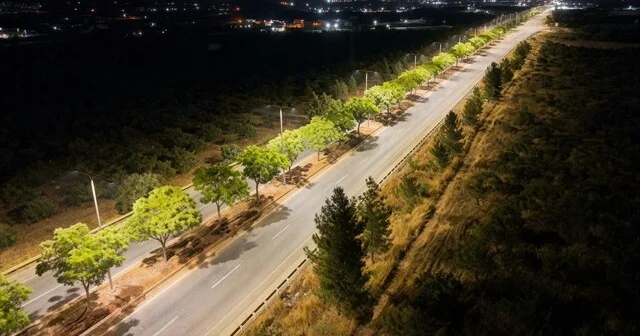 18 kilometrelik yola 472 yeni aydınlatma direği Diyarbakır Haberleri Habertürk Yerel Haberler
