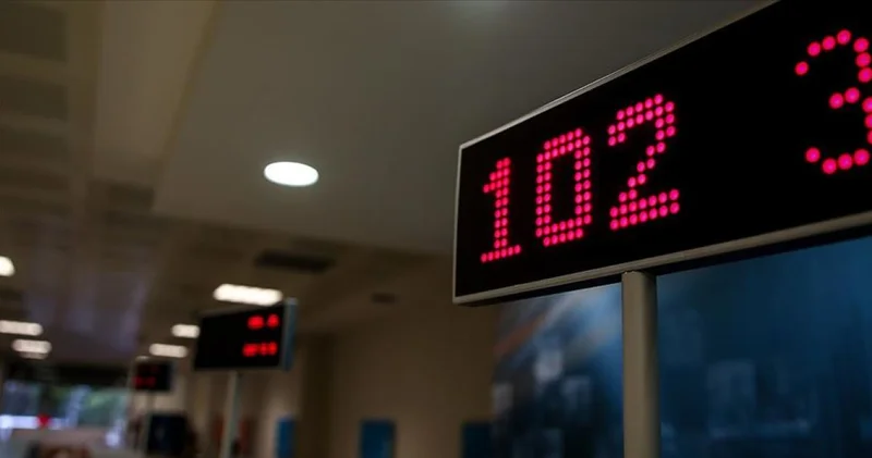 BUGÜN BANKALAR AÇIK MI KAPALI MI? 15 Ekim 2026 Perşembe günü bankalar çalışıyor mu, hizmet veriyor mu, saat kaça kadar açık?