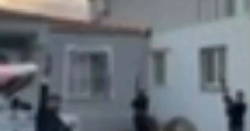 Foça daki düğünde silah sıkılan görüntüler sonrası 7 tutuklama: Aramalarda tabanca, tüfek ve pala bulundu