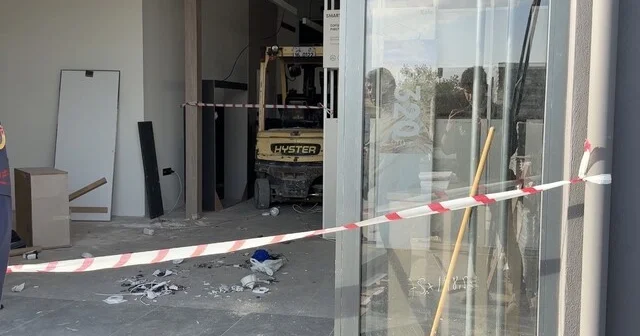 Gaziantep te mermer blok işçilerin üzerine devrildi: 1 ölü, 1 ağır yaralı Gaziantep Haberleri Habertürk Yerel Haberler