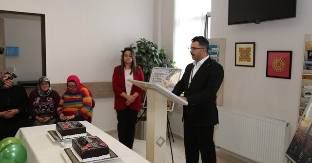 Erzurum da ruh sağlığı için anlamlı dayanışma Dünya ruh sağlığı günü: Geçmişten günümüze farkındalık etkinliği Erzurum Haber Habertürk Yerel Haberler