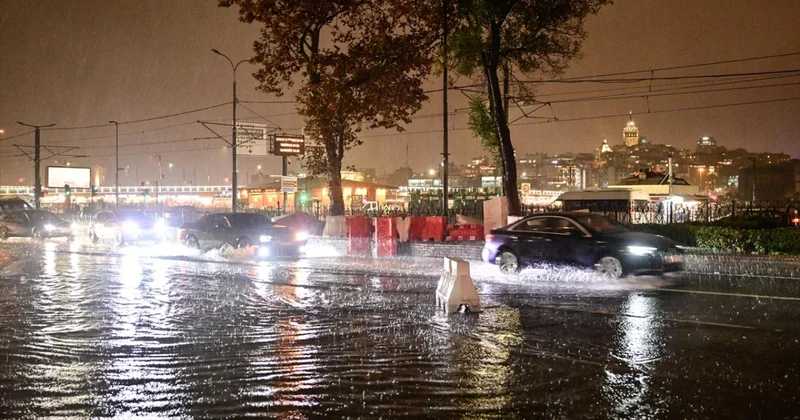 İstanbul daki sağanağı 3 meteorolojik faktör tetikledi