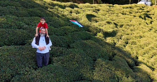 Bayrak sevgisini çay bahçesine işledi Rize Son Dakika Haberleri Habertürk Yerel Haberler