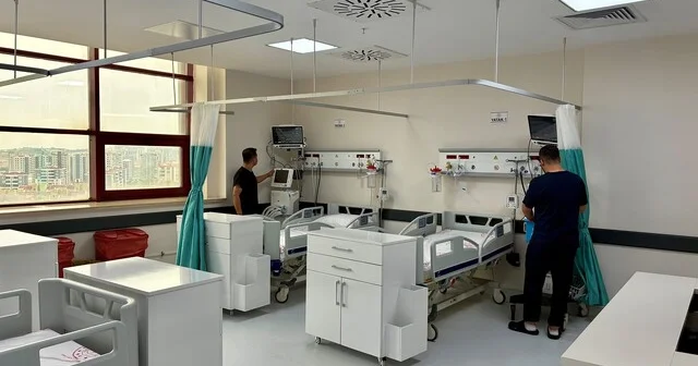 Gazi Yaşargil EAH da 60 yataklı 3. basamak yoğun bakım ünitesi tam kapasiteyle hizmete açıldı Diyarbakır Haber Habertürk Yerel Haberler