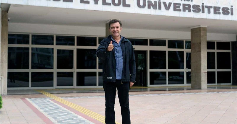 Feyyaz Uçar, 62 yaşında Dokuz Eylül de öğrenci oldu