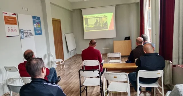 Eskişehir de yükümlülere Alkolün Zararları semineri verildi Eskişehir Haber Habertürk Yerel Haberler