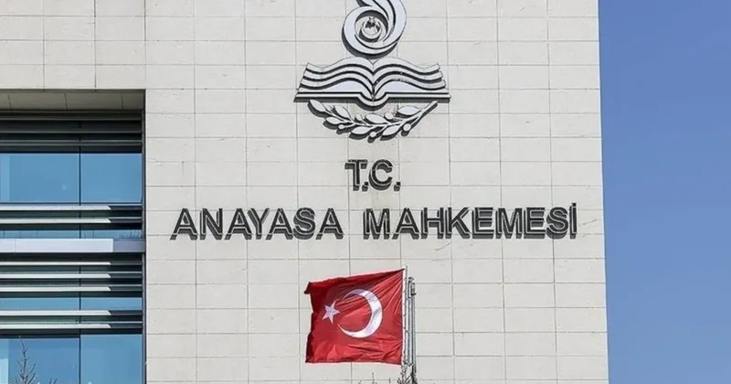 AYM’den 26 siyasi parti hakkında suç duyurusu kararı Sözcü Gazetesi