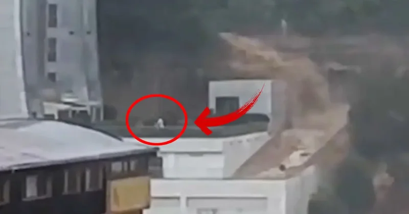 Sarıyer de hayatı felç eden sel suları böyle gelmiş! Çatıdan akmış, son anda...