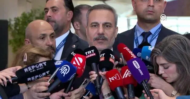Hakan Fidan’dan Azerbaycan mesajı: Sarsılmaz bağımız var, kimse yıpratamaz