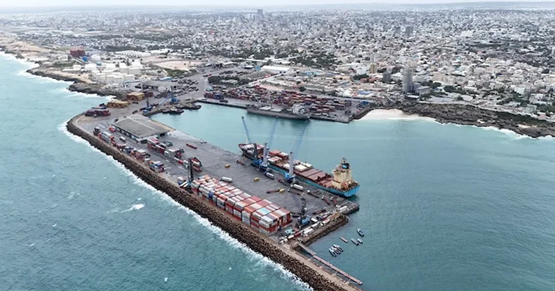 Somali de Mogadişu Limanı 24 saat hizmet verecek Sözcü Gazetesi