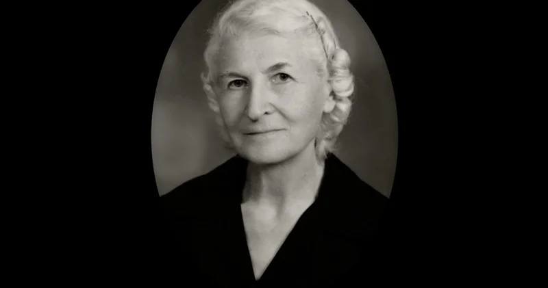 Maryam Şahinyan’ın körüklü kamerasıyla 60 yıllık portresi Agos