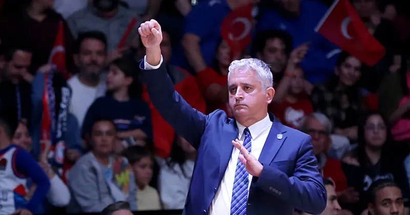Igor Kokoskov dan sakatlanan Larkin için açıklama