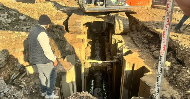 7 metreden Bizans sütunu çıktı Balıkesir Haberleri