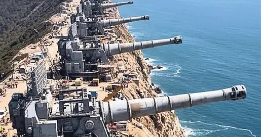 YÜKSEL AYTUĞ Kuruluş Orhan’dan Türk kadınına saygı duruşu