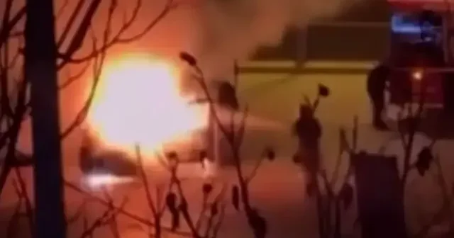 Bursa’da hafif ticari araç alev alarak kül oldu VİDEO İZLE