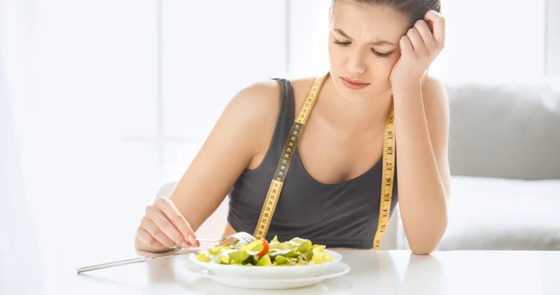 Günde tek öğünle zinde kalmak mümkün mü? OMAD diyeti herkese göre mi?