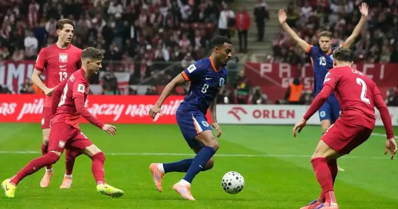 Fenerbahçe ye Polonya dan kötü haber! Yıldız futbolcu devam edemedi