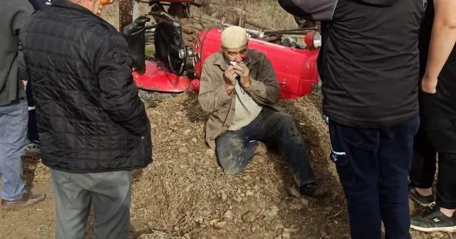 Cenaze aracı ile traktör çarpıştı: 4 yaralı Kastamonu Haberleri