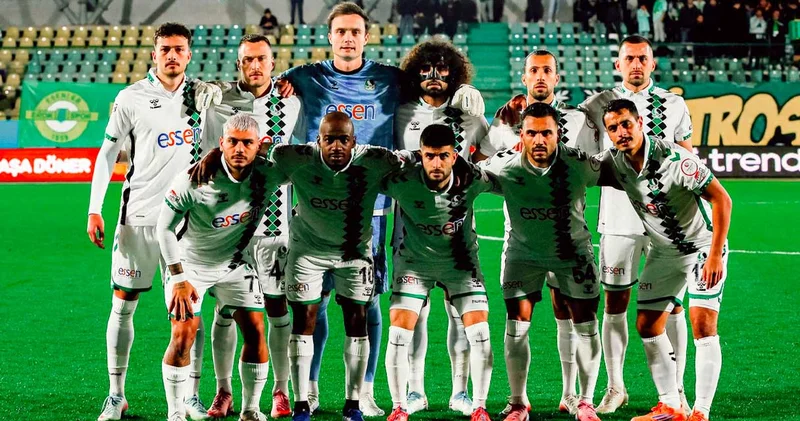 Kriz çözüldü: Sakaryaspor’u havalara uçuran gelişme