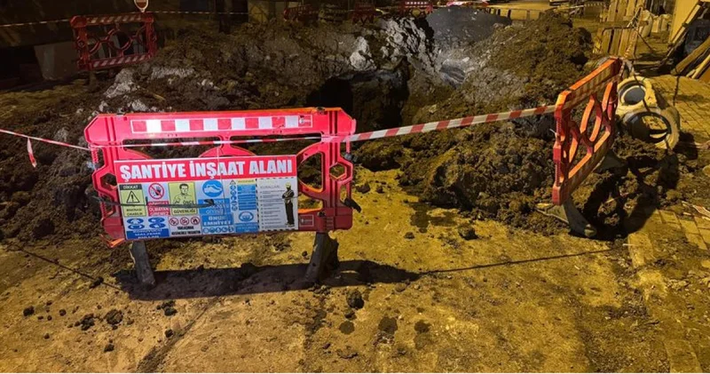 Avcılar da yolun çökmesi sonucu göçük altında kalan işçi yaralandı