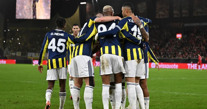 Fenerbahçe sahasında Konyaspor u ağırlıyor: İşte Tedesco nun 11 i! Fenerbahçe Haberleri
