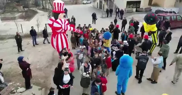 Perdede oyun köyde şenlik var Erzurum Haberleri