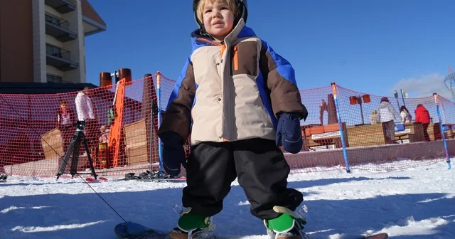 Palandöken de yapay karla kayak keyfi Erzurum Haberleri